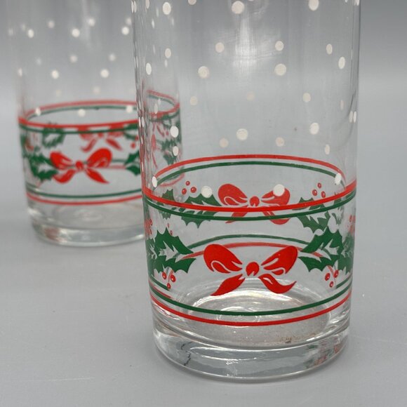 Nadir Figueiredo Holly Bow Highball Glasses Holiday Tumblers (Set of 3) - Picture 4 of 6